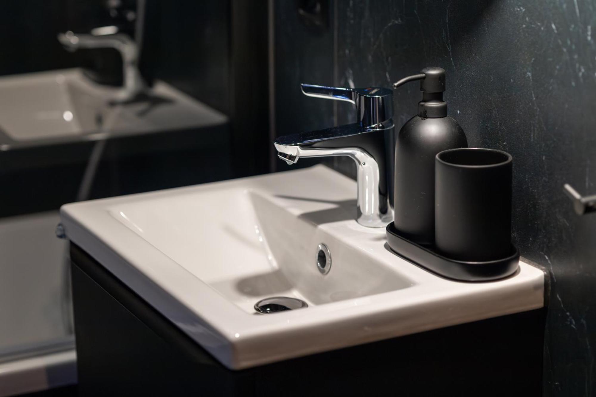 Apartament Prestige 新松奇 外观 照片