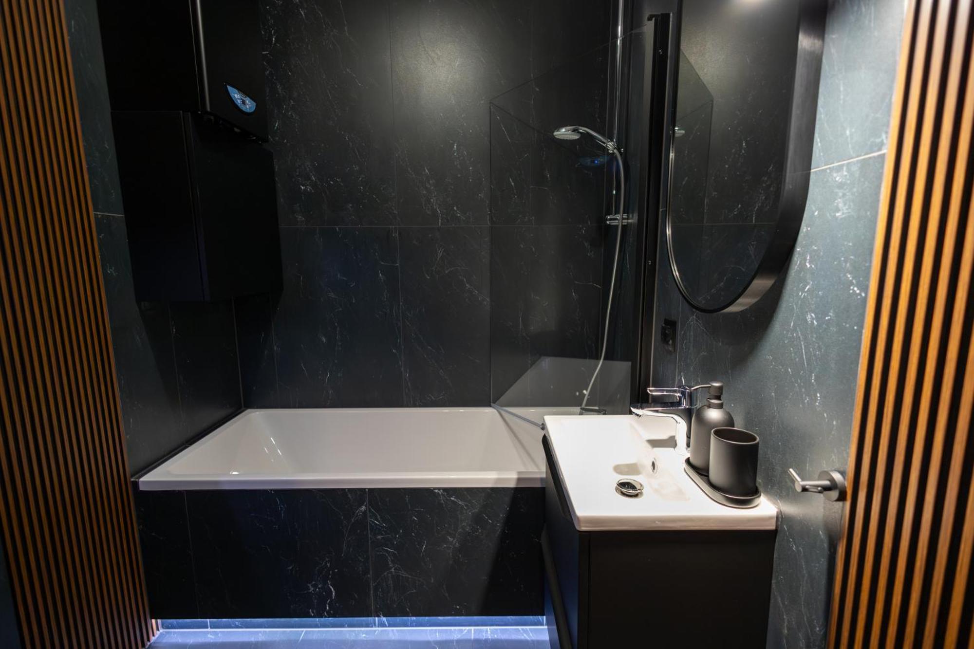 Apartament Prestige 新松奇 外观 照片